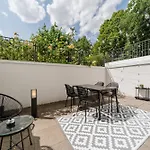 Homely - Huge Terrace, Modern, Quiet, Near Kudamm Берлин
