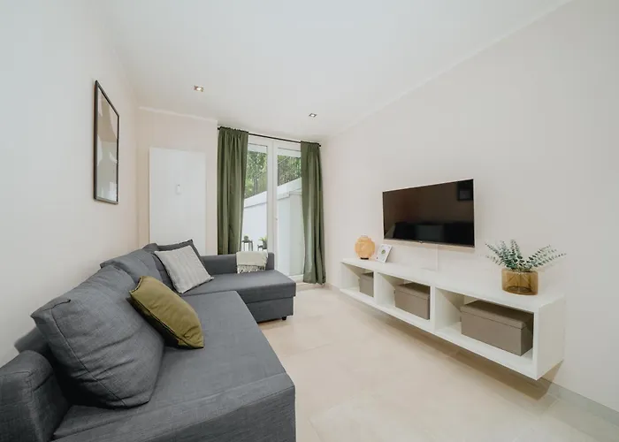 شقة Homely - Huge Terrace, Modern, Quiet, Near Kudamm