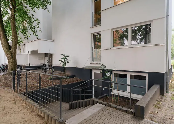 Lejlighed Homely - Huge Terrace, Modern, Quiet, Near Kudamm