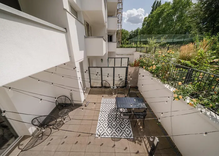 Homely - Huge Terrace, Modern, Quiet, Near Kudamm Apartamento *